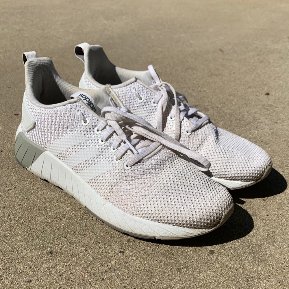 Questar BYD Adidas Men’s Size 10